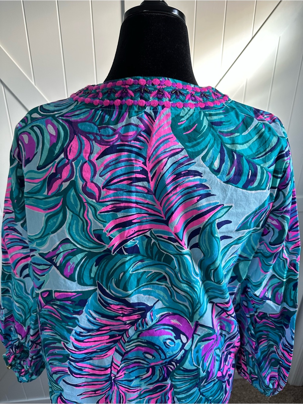 Lilly Pulitzer XL Tropical Palm Print Embroidered Tunic Top Pink Teal - Picture 4 of 7